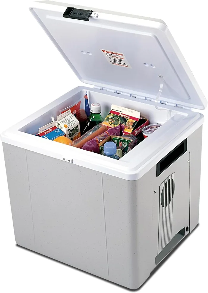 Koolatron P27 12V thermoelectric cooler